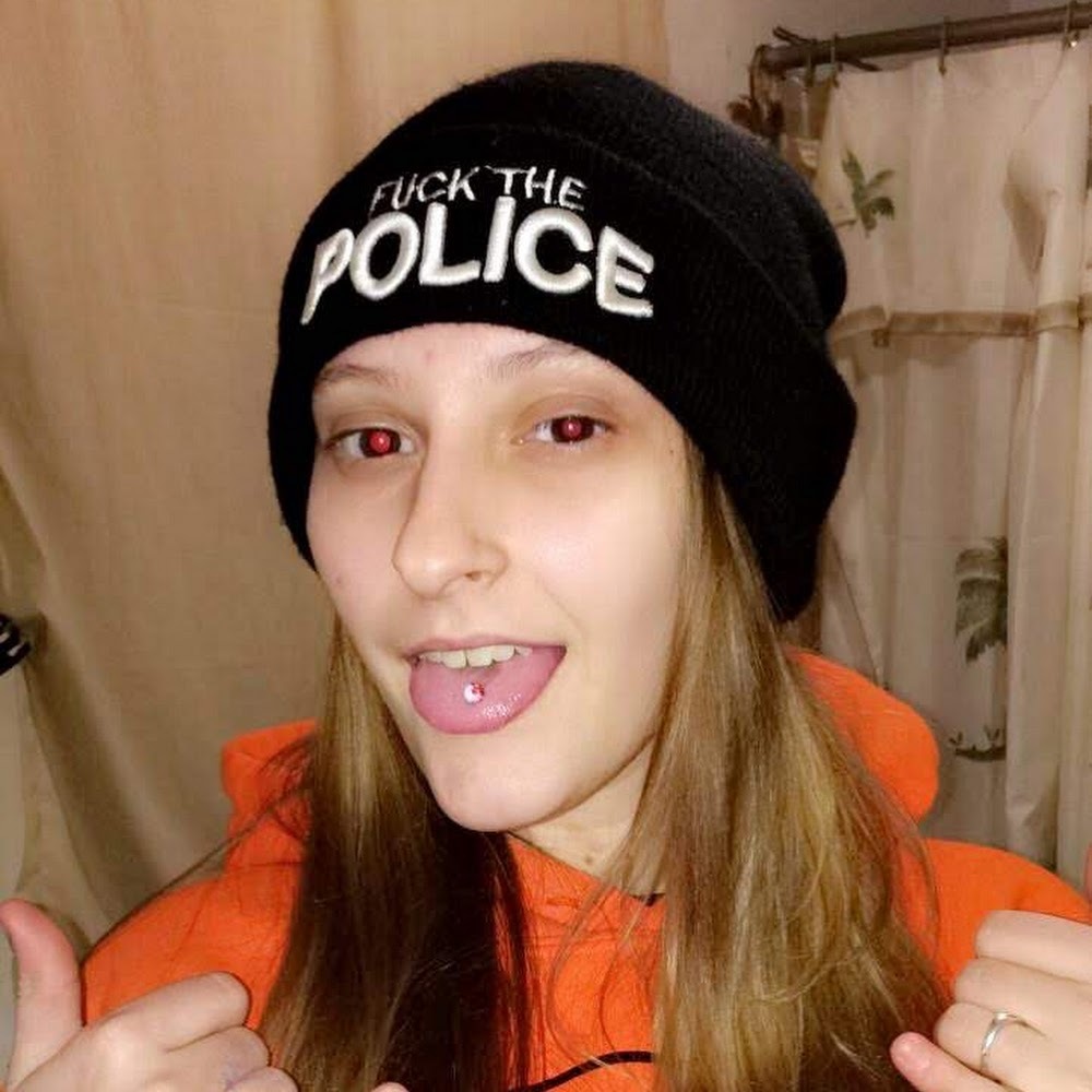 Meet your Posher, Miranda